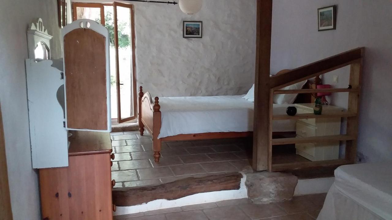 Le Prosper Bed & Breakfast Марсиак Екстериор снимка
